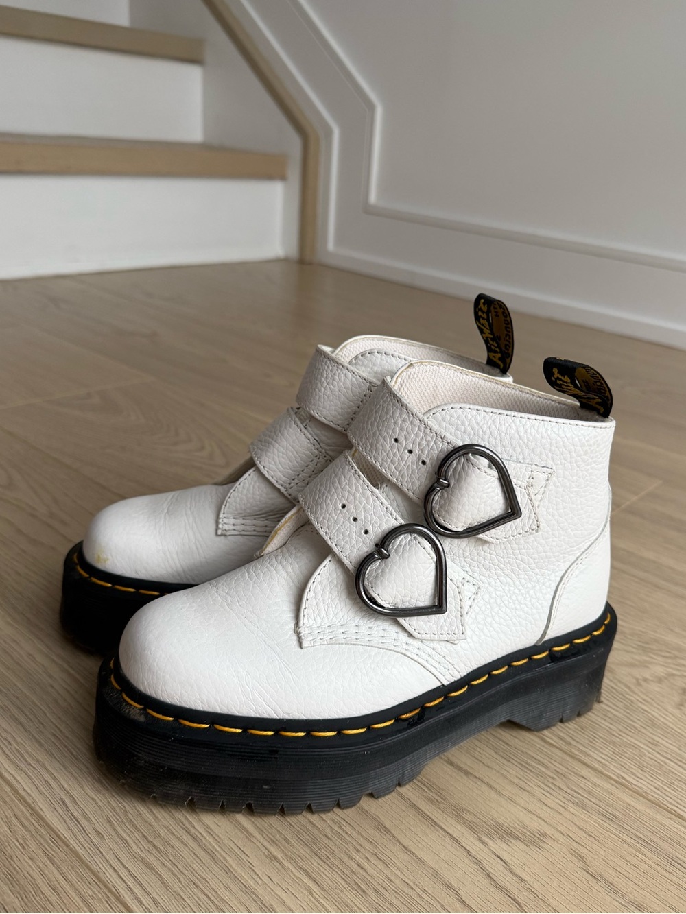 Dr. Martens Devon Heart Platform Boots White US 6